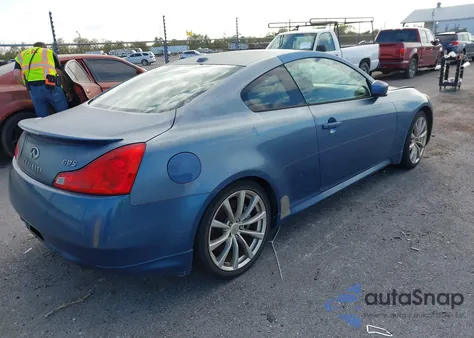 2008 Infiniti G37 Journey из США, поврежденный, VIN JNKCV64E78M126558